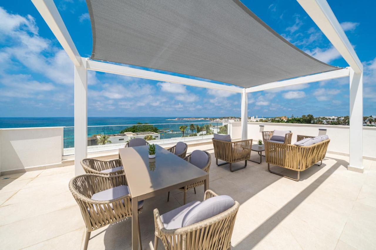 Paphos Waterside Sea View Apartments מראה חיצוני תמונה