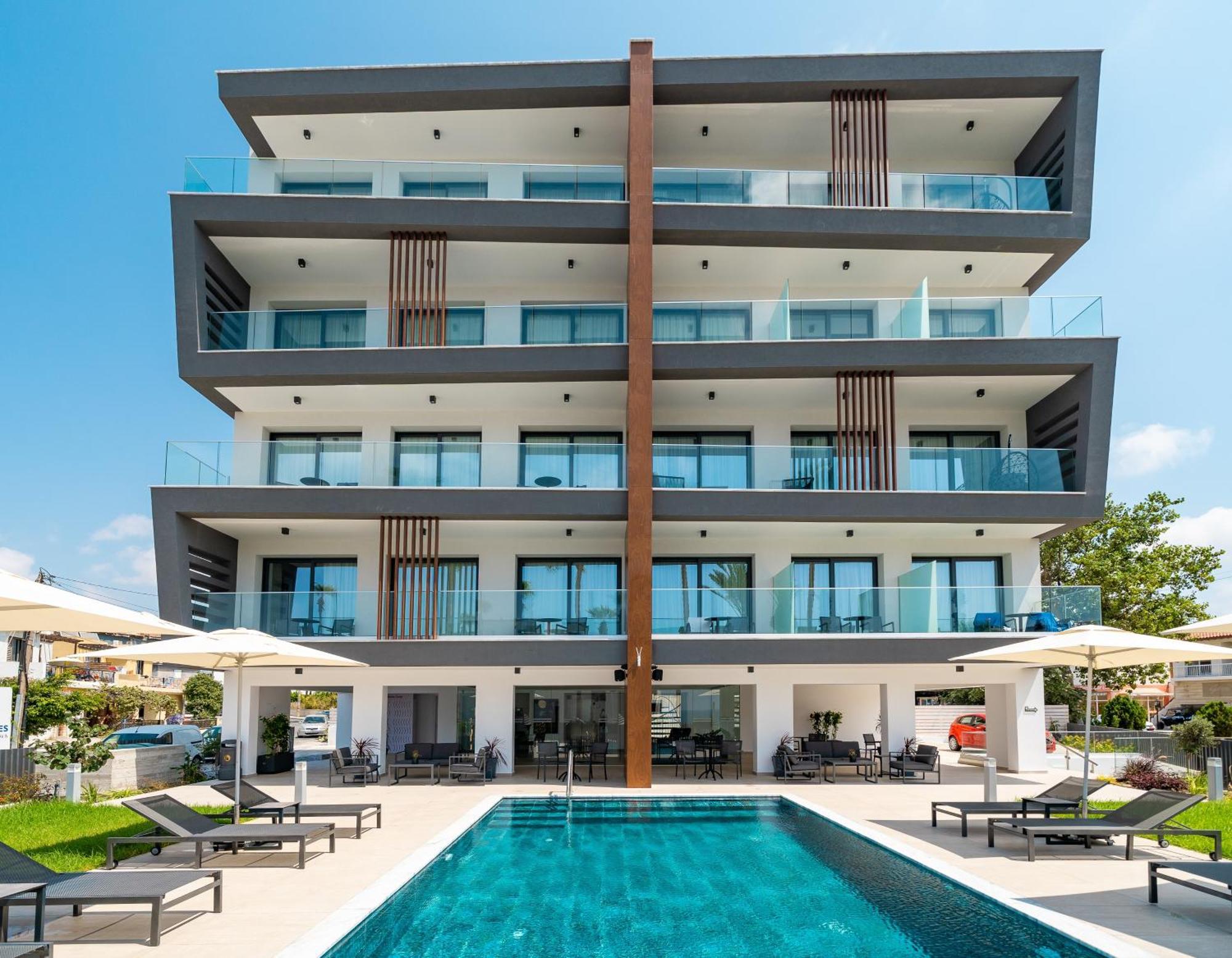 Paphos Waterside Sea View Apartments מראה חיצוני תמונה