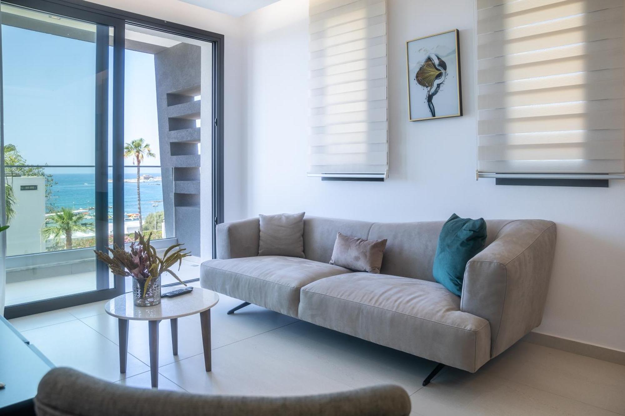 Paphos Waterside Sea View Apartments מראה חיצוני תמונה